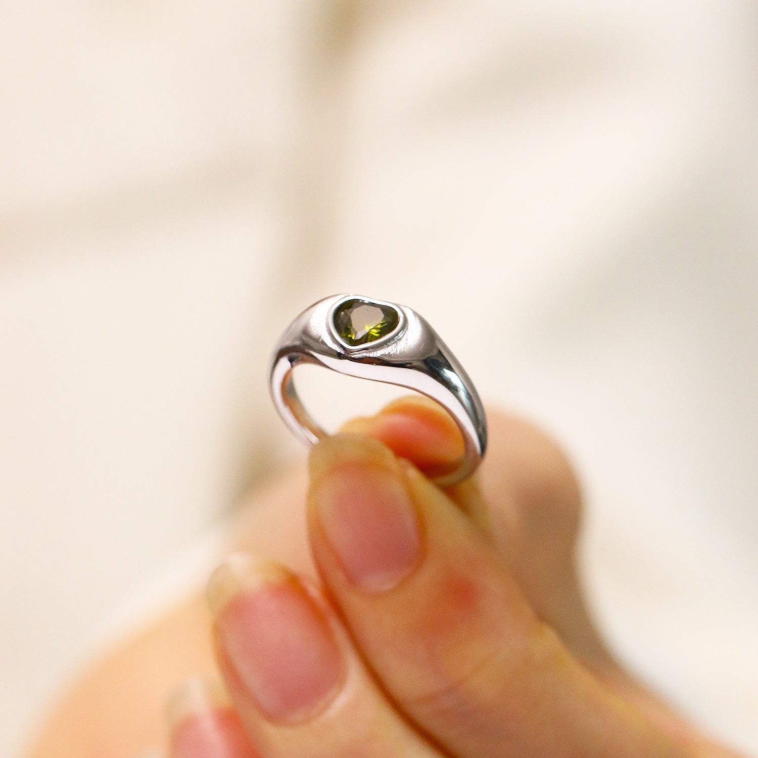 Design Heart-shaped Inlaid Zircon Titanium Steel Ring For Women - Olive Lvzuan / No 10 - electronic accessories