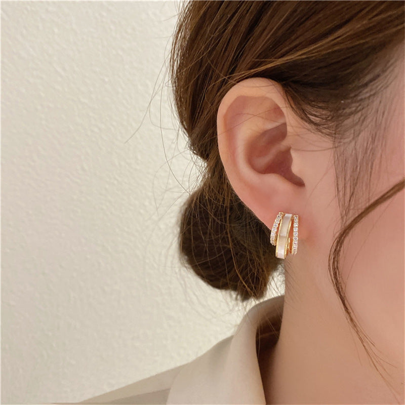 Double Circle Shell Delicate Earrings - Gold - electronic accessories