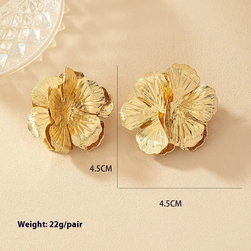 Geometric Cold Wind Electroplated Metal Plant Flower Earrings