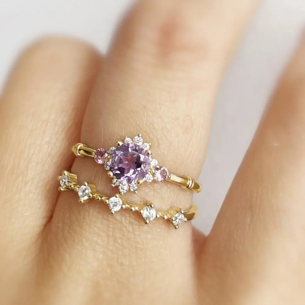 Beautiful Vintage Flowers Curtain-like Yarn Amethyst Ring Set - Norellé