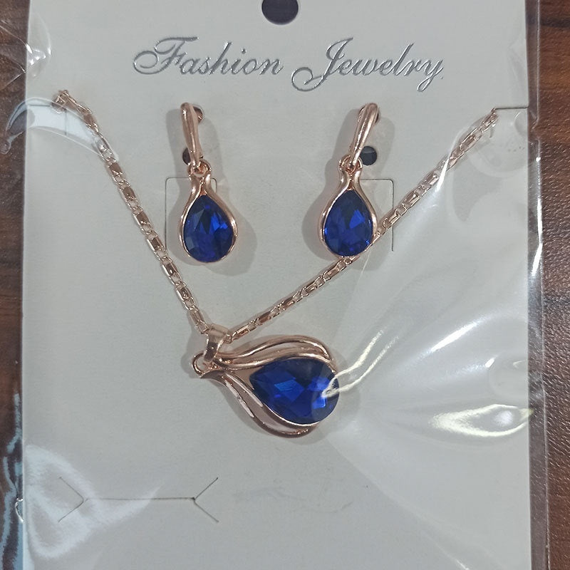 Green Red Drop Shape Necklace And Earrings Suite - Norellé