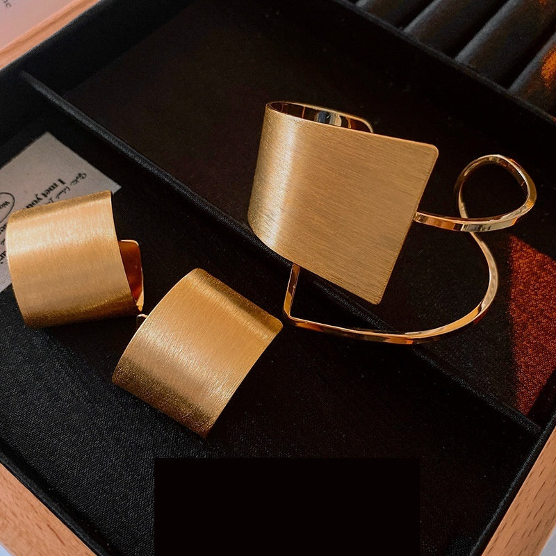 Electroplating Brushed Earrings Bangle Jewelry Suit Advanced Sense Ornament - electronic accessories