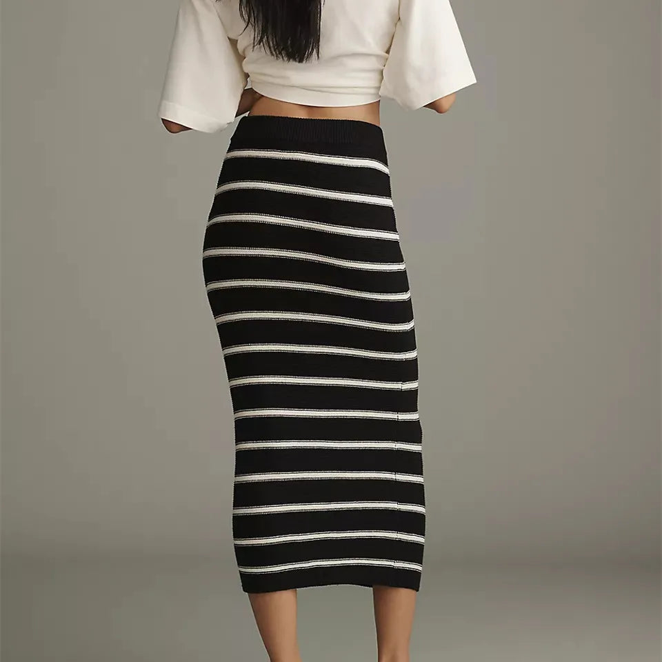 Elegant Women’s Long Knit Skirt Slim Fit