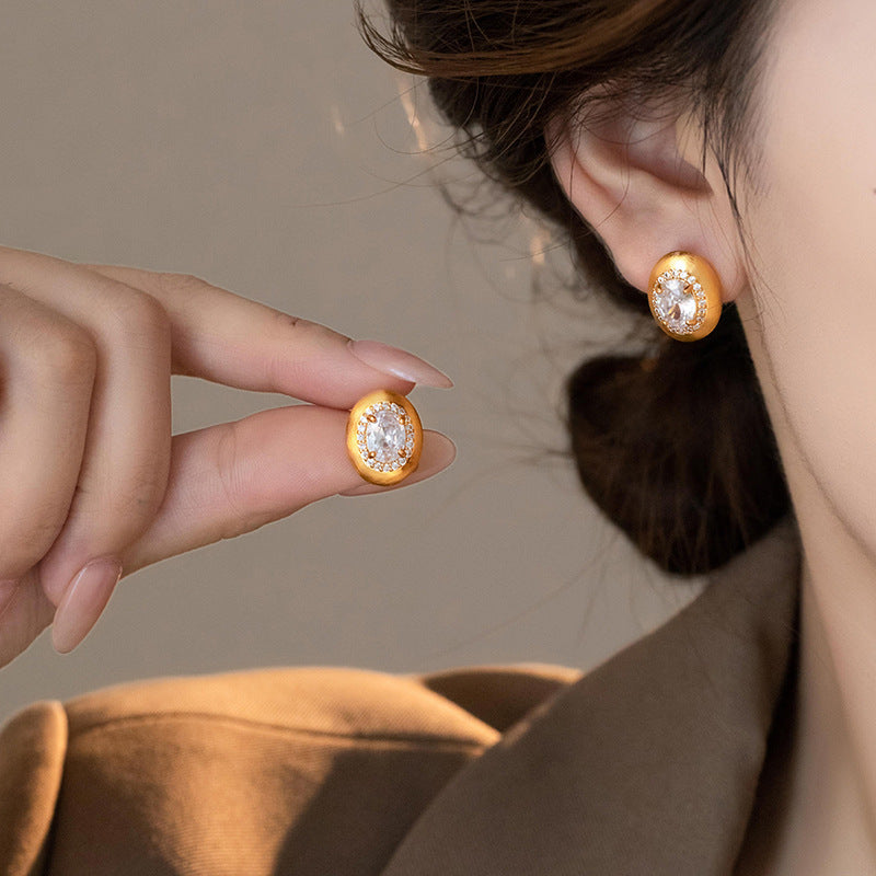 Silver Needle Micro Inlaid Zircon Brushed Geometric Ear Studs - Norellé