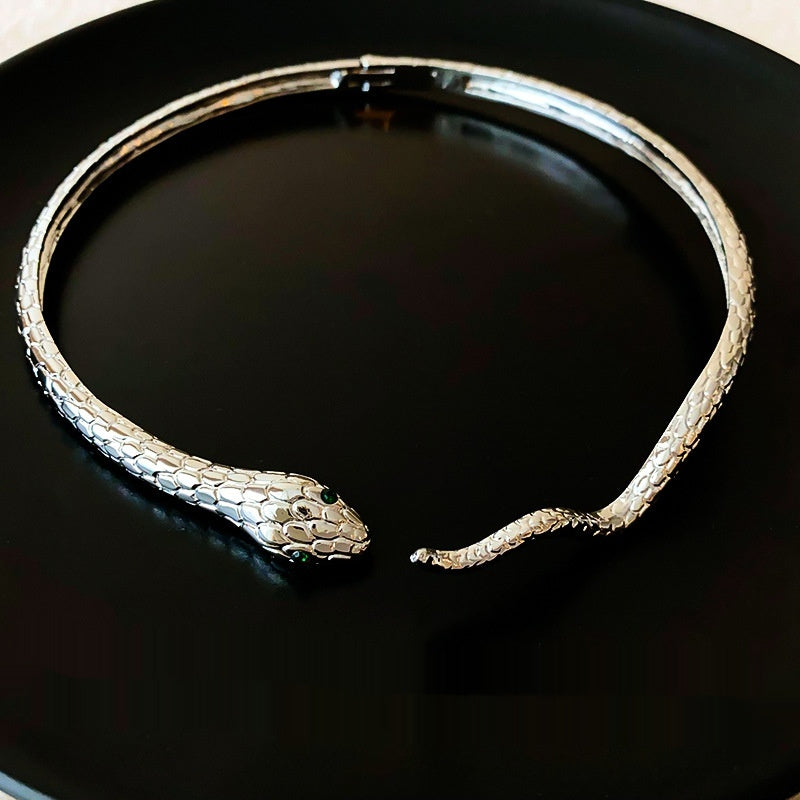 Cold Wind Diamond Snake Necklace Ornament - Norellé