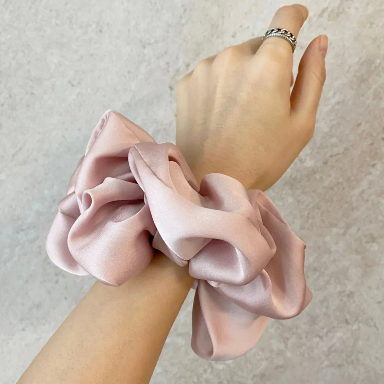 Fashion Oversized Silk Scrunchies for Women - Pink