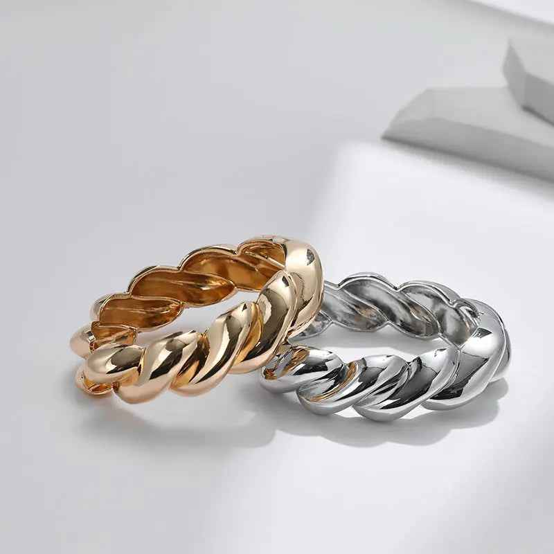 Female Twist Design Croissant Thread Creative Bracelet - electronic accessories