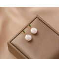 French Retro Natural Fashion Personality Earrings - Emerald - electronic accessories