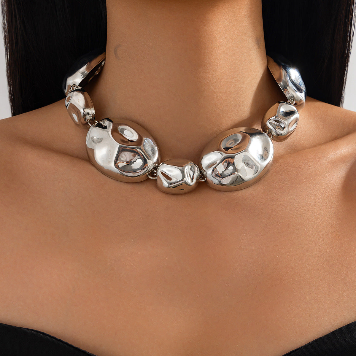 Glossy Pleated Necklace - 01 White K - electronic accessories