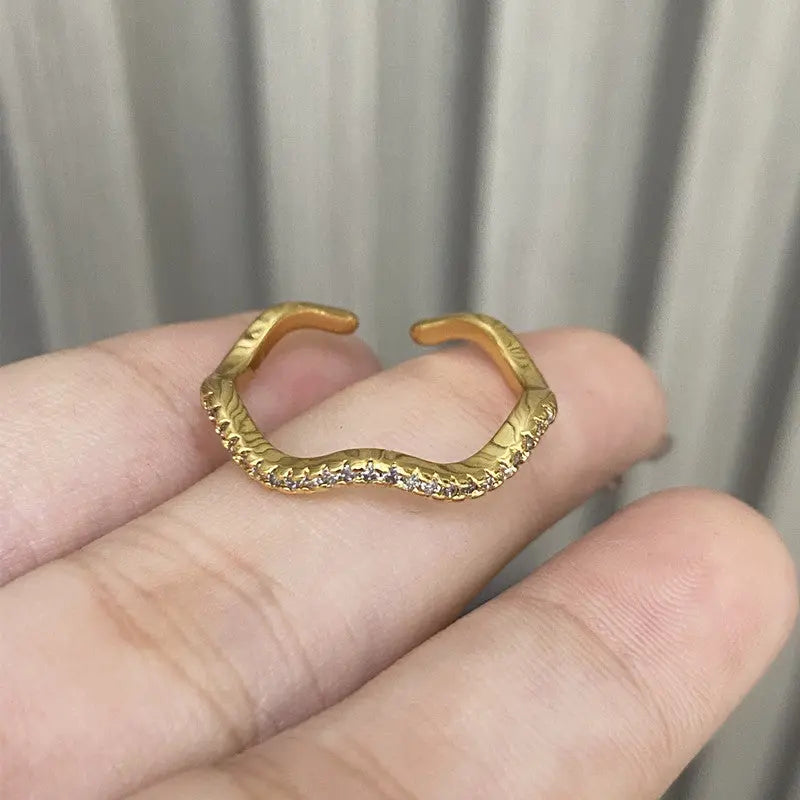 Gold-plated Exquisite Diamond Wave Open Ring For Women - Champagne Gold - electronic accessories