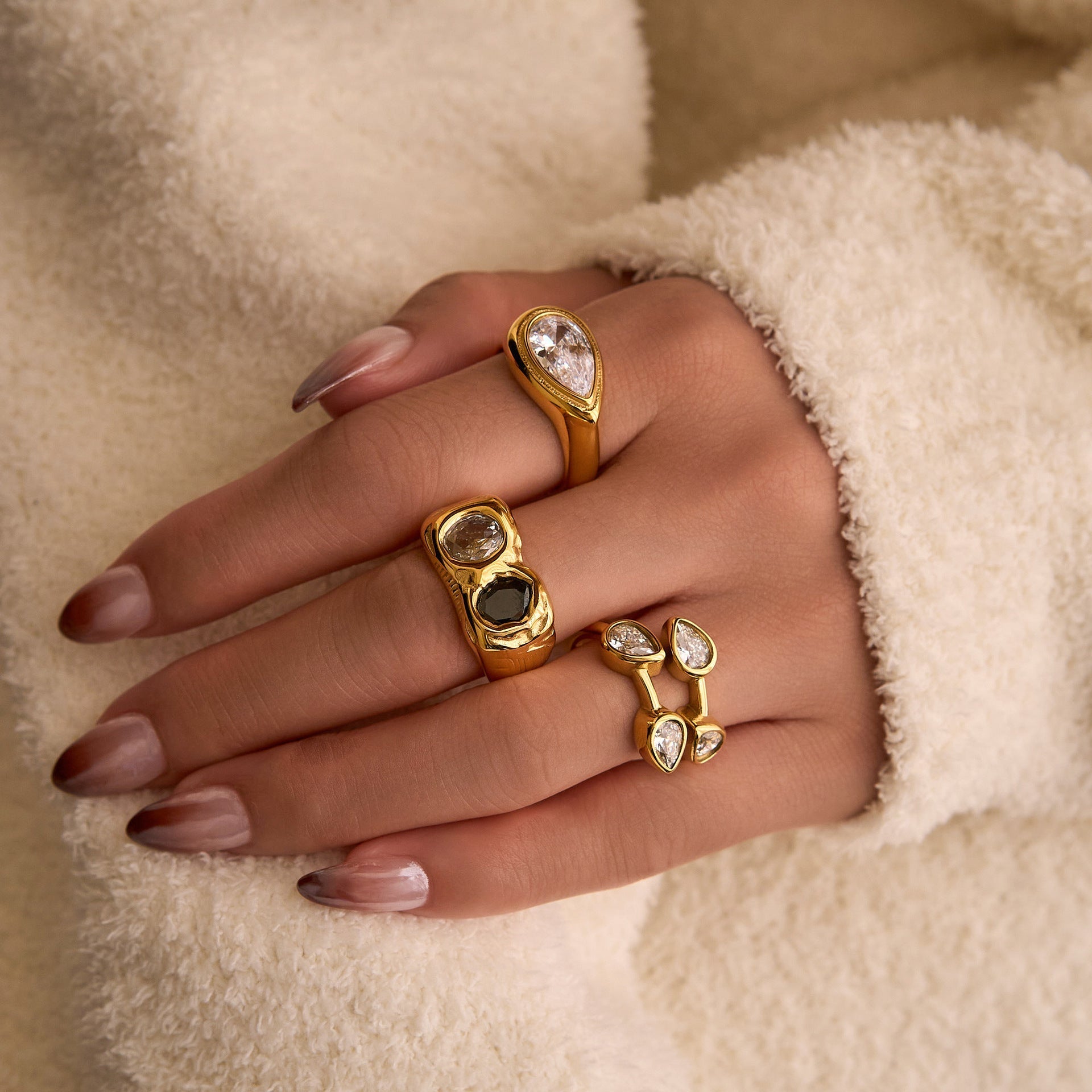 INS Personalized Hip Hop Two-color Different Pupil Zircon Ring - electronic accessories