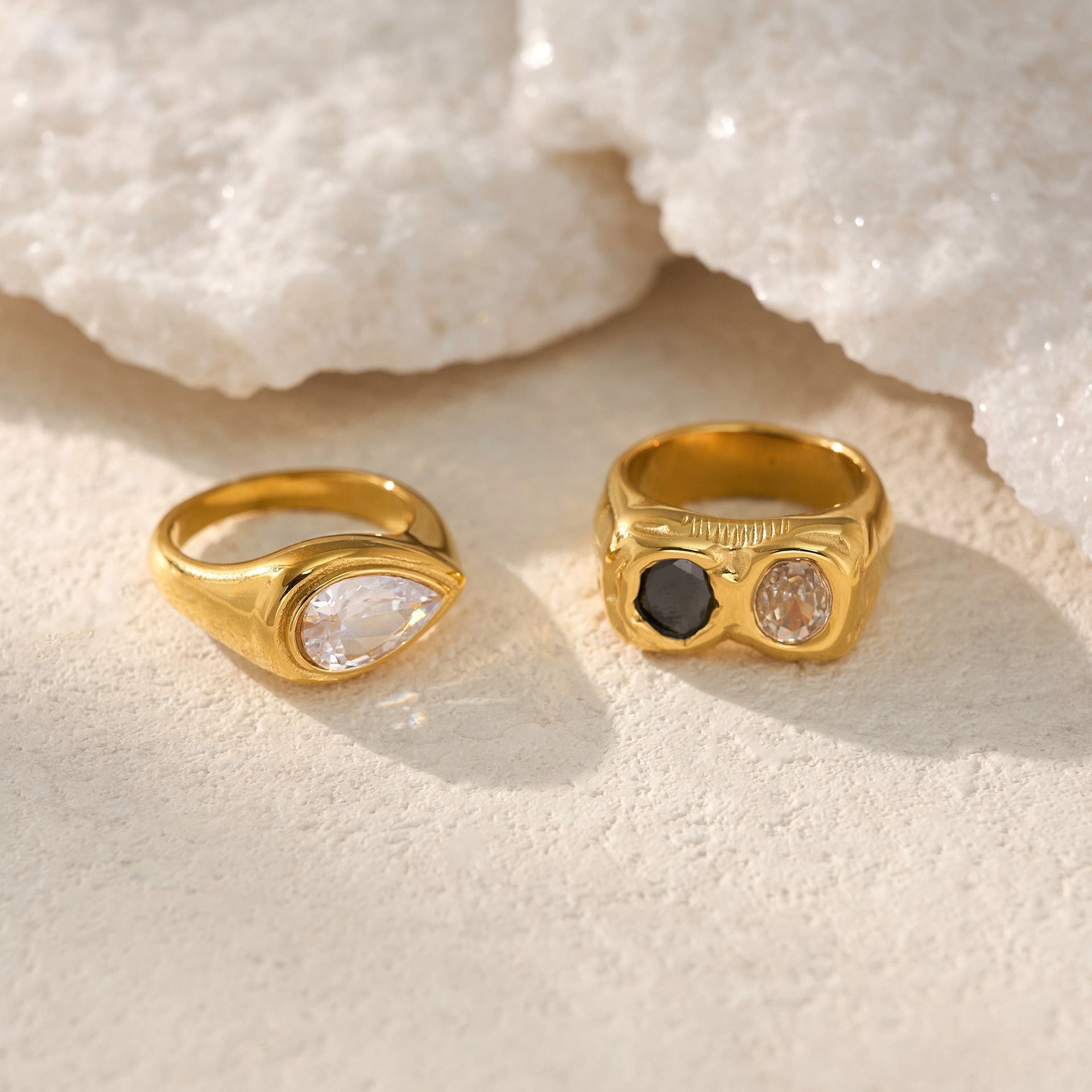 INS Personalized Hip Hop Two-color Different Pupil Zircon Ring - electronic accessories