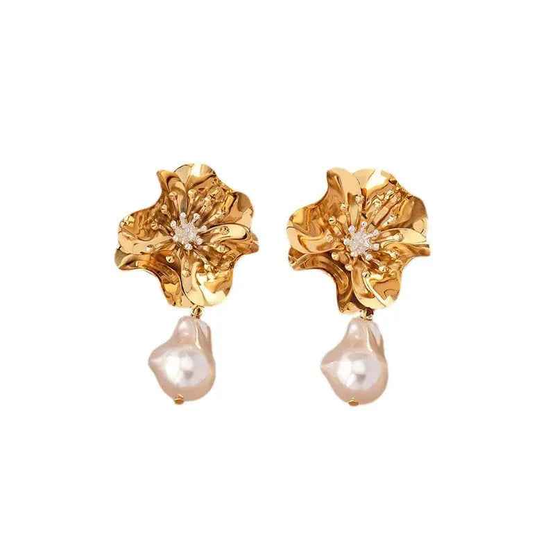 Ins Style Shaped Pearl Flower Earrings - electronic accessories