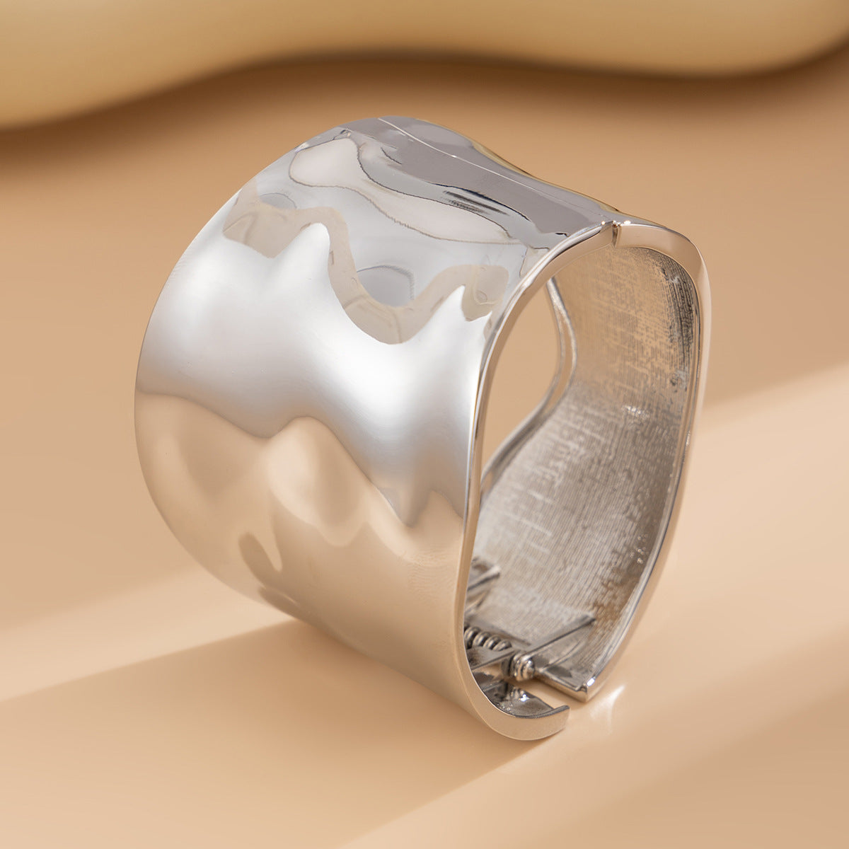 Irregular Metal Wide Curved Glossy Spring Bracelet - 02 White K 2596 - electronic accessories