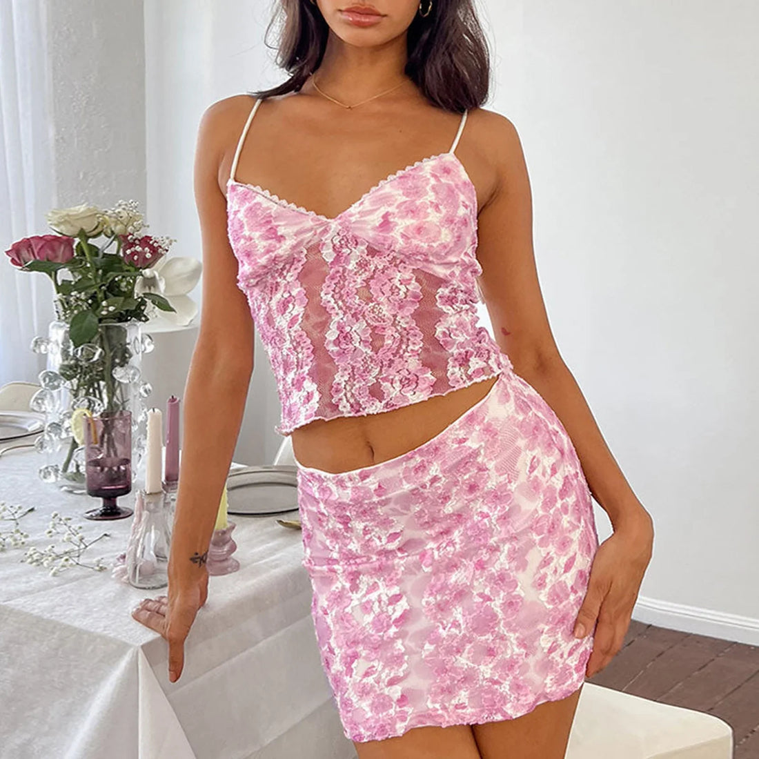 Lace Floral V-Neck Sleeveless Cami Tops Mini Skirts 2 Pieces Set - L