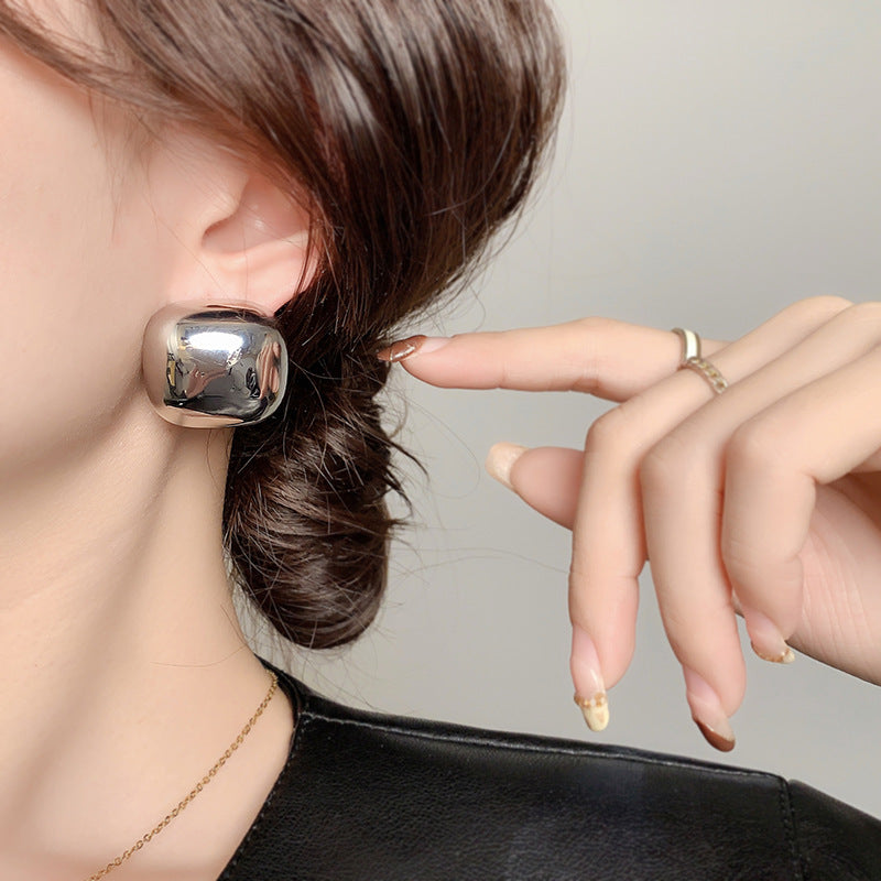 Large Glossy Square Stud Earrings Niche High Sense - Silver / 24K - electronic accessories
