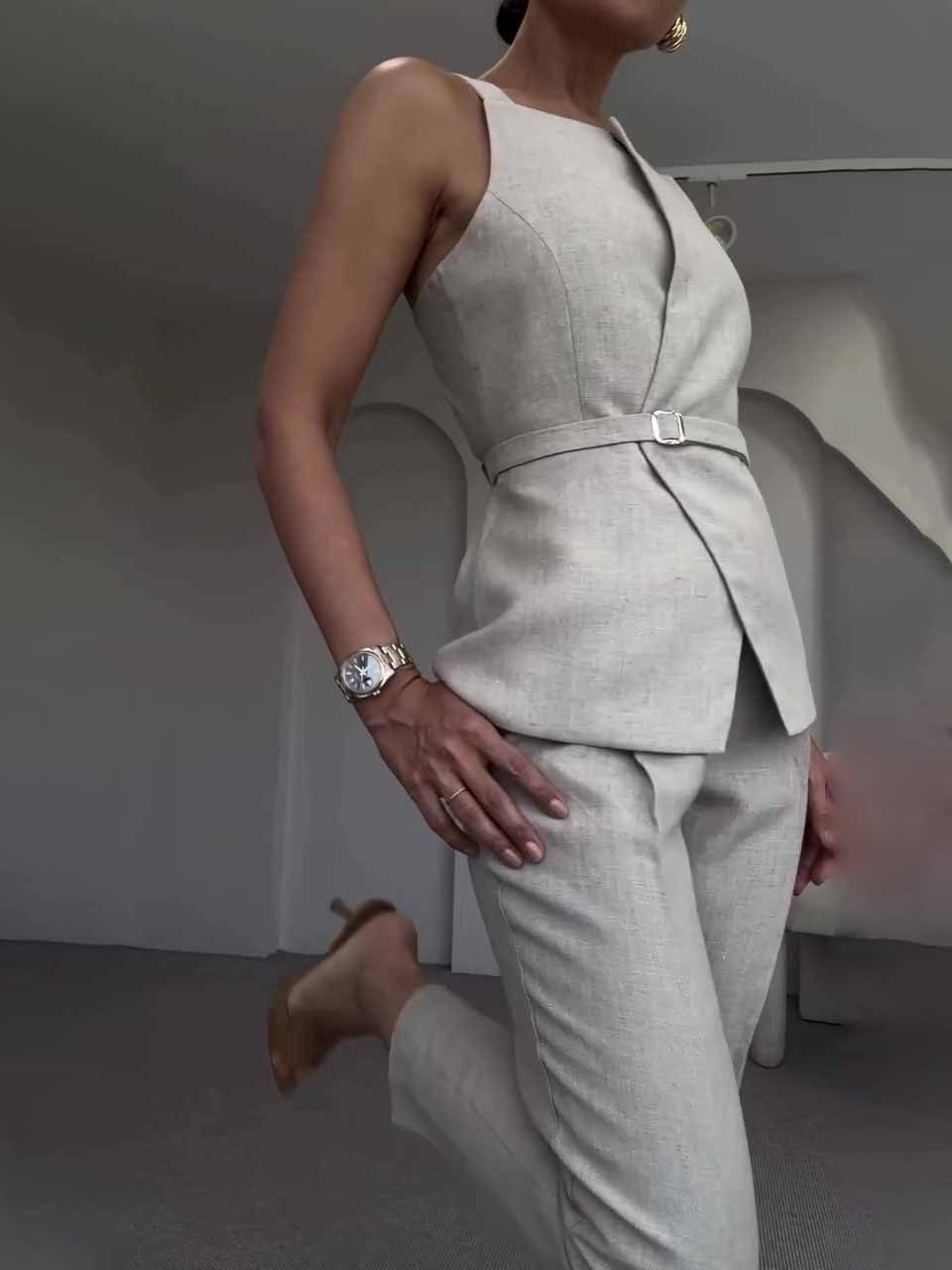 Linen Sleeveless Top & Cropped Pants Set - Other