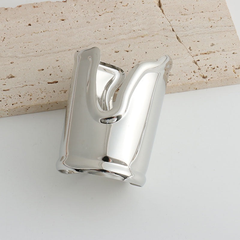 Metal Cross Horseshoe Open-ended Bracelet - Silver Short - electronic accessories