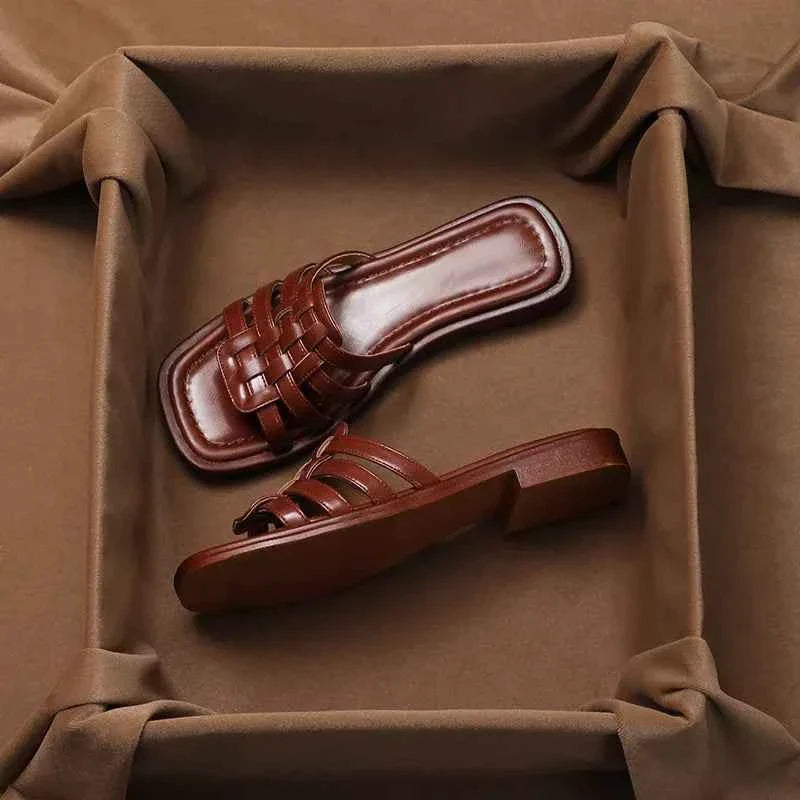 New Cross-hollowed-out Flip-flops Women's Shoes