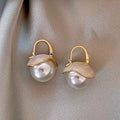 Niche Design Light Luxury Ear Clips Earrings - As Main Image - electronic accessories