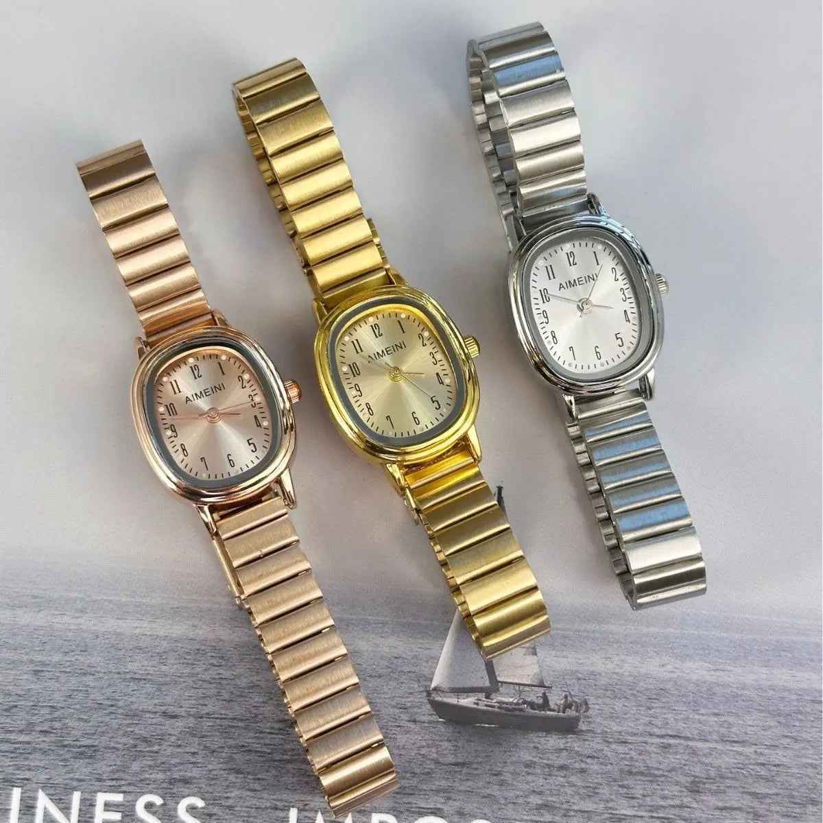 Oval Disk Women’s Retro Digital Simple Watch - electronic accessories