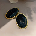 Oval Resin Stud Retro - Black - electronic accessories