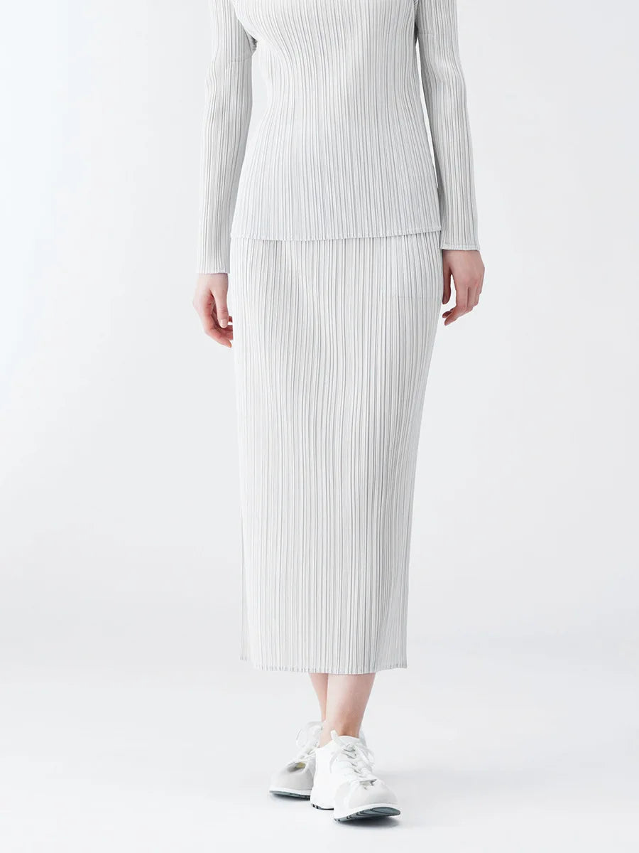 Pleated Hip Hugging Slim Half Skirt