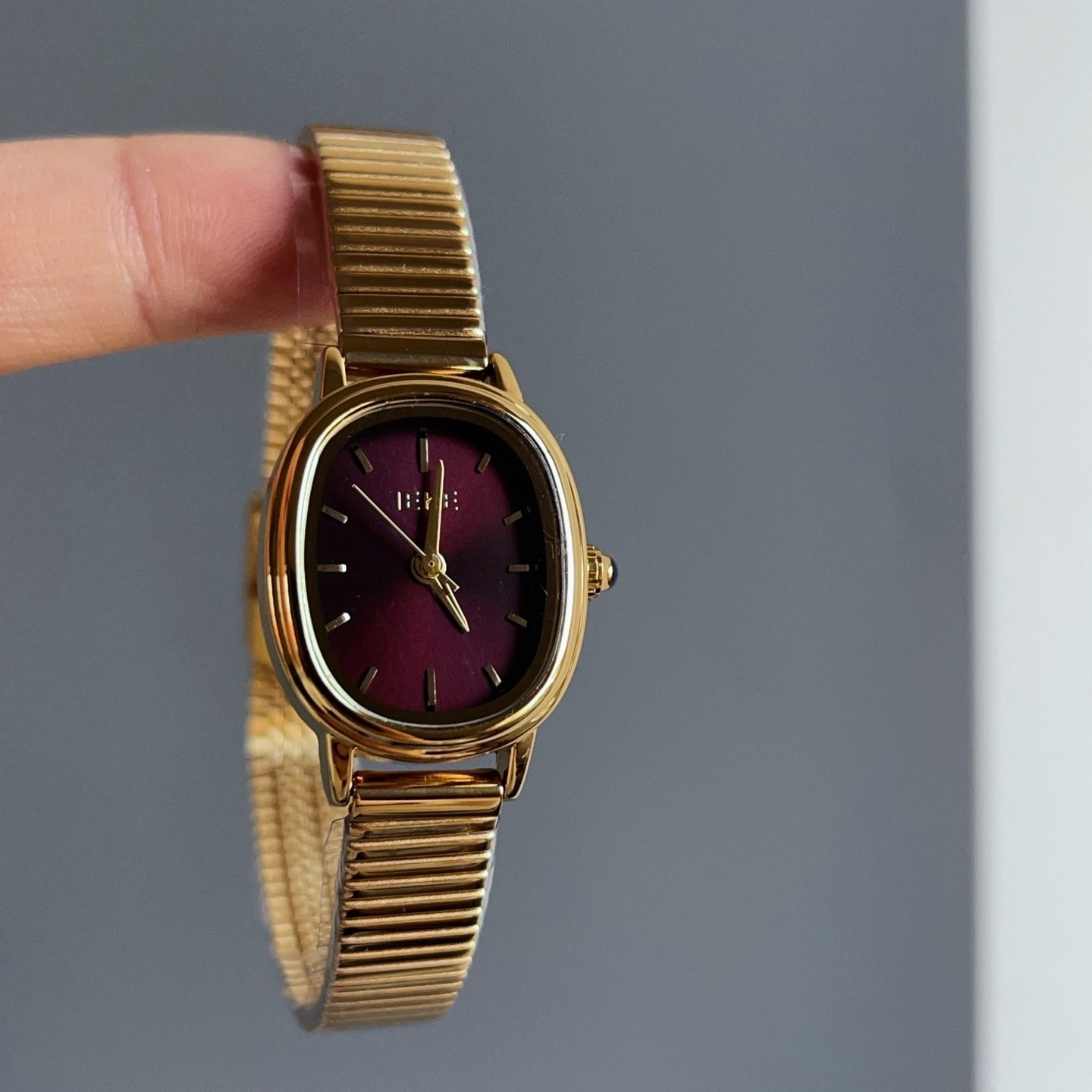 Retro Ankela Red Series Chain Watch Women - 88091 Xiannu Small Cocoa - electronic accessories