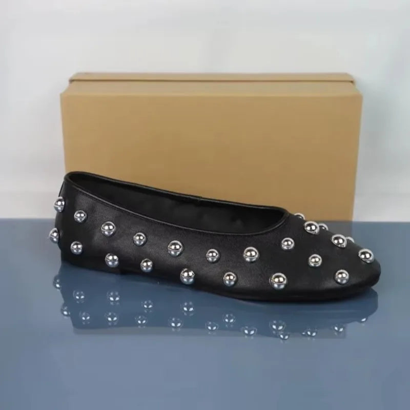 Retro Black Rivet Ladies Ballet Flats Soft Leather Round Toe