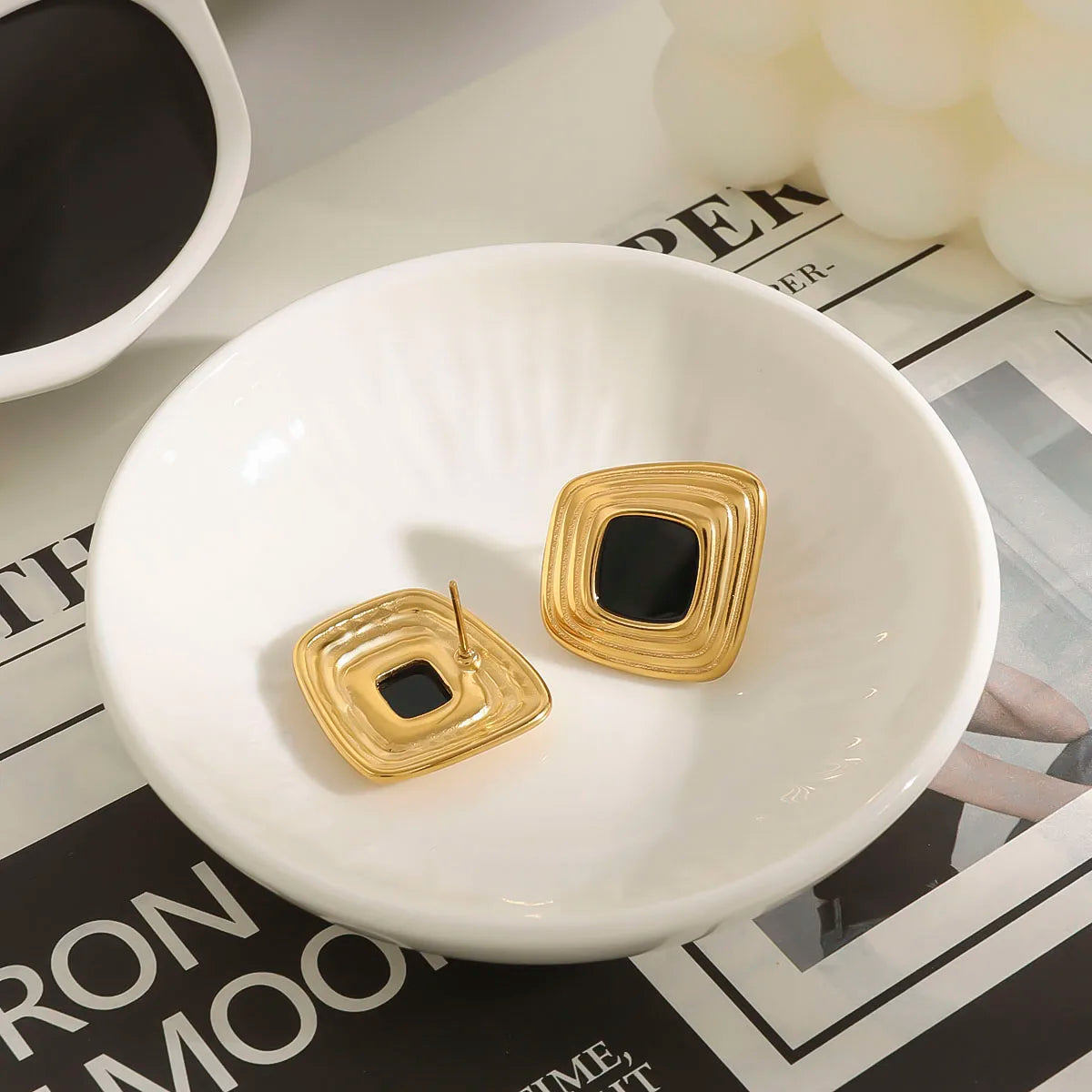 Retro Geometric Ribbed Irregular Ear Studs Stainless Steel - JDE0112028-BK