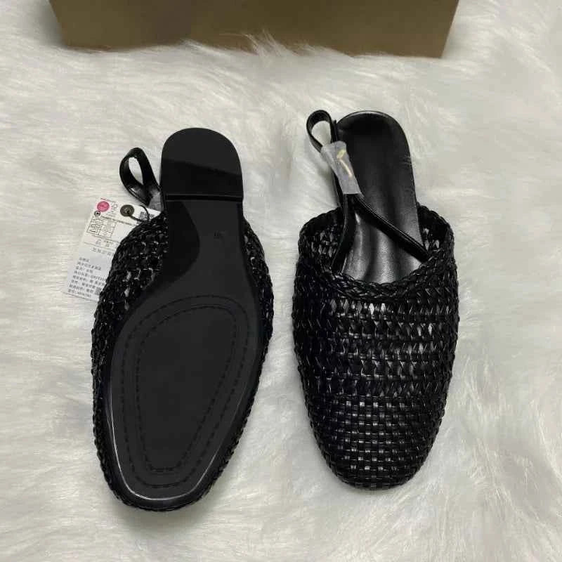 Retro Round Toe Weave Design Women Flat Sandals