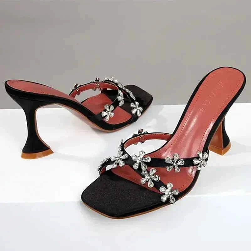 Shiny Crystal Flowers Decorative Women's Sandals