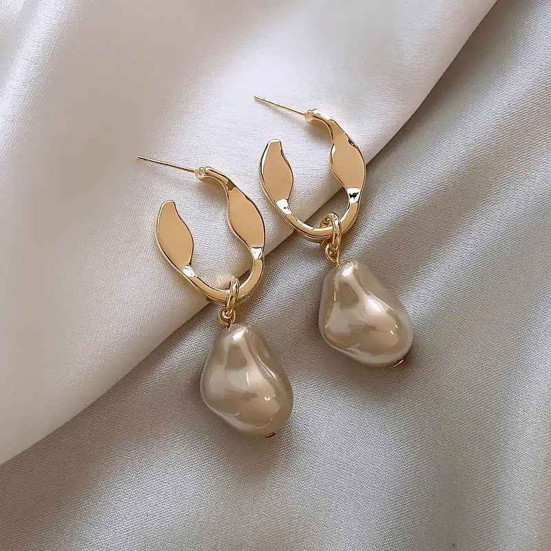 Silver Needle Irregular Baroque Artificial Pearl Earrings Ear Studs - Champagne - electronic accessories