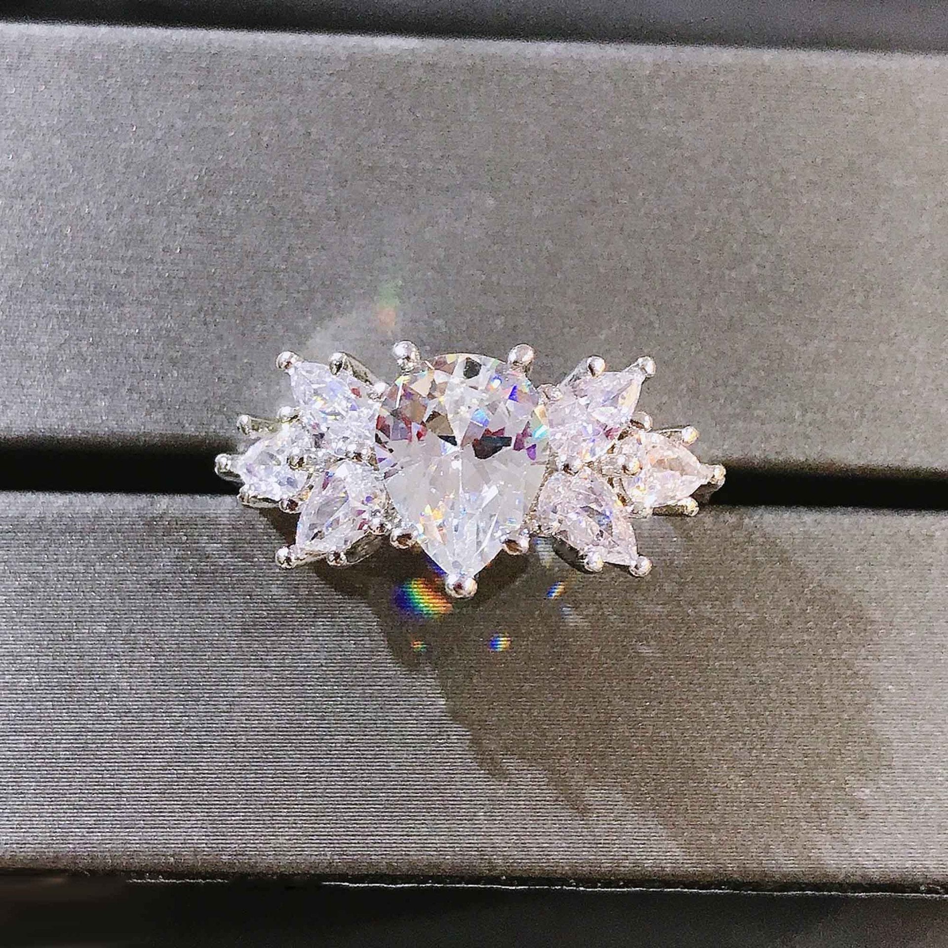 Special-interest Design Sterling Silver Fashion Ring - Water Drop / 10 Yards - electronic accessories