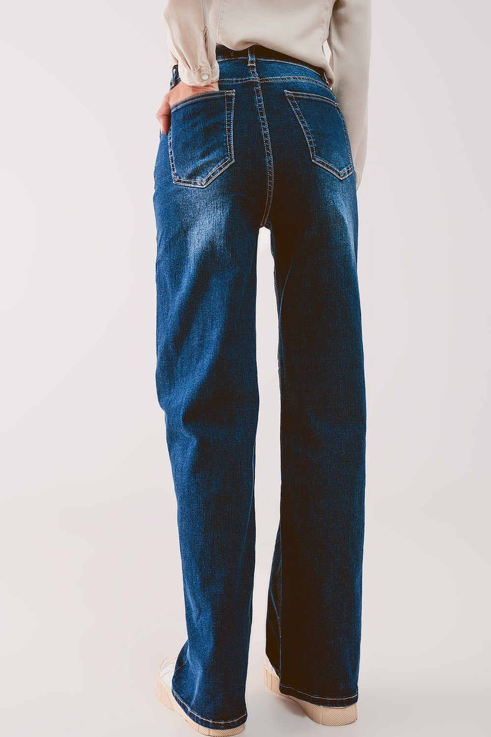 Straight Leg 90s Jeans With in Dark Blue - Norellé