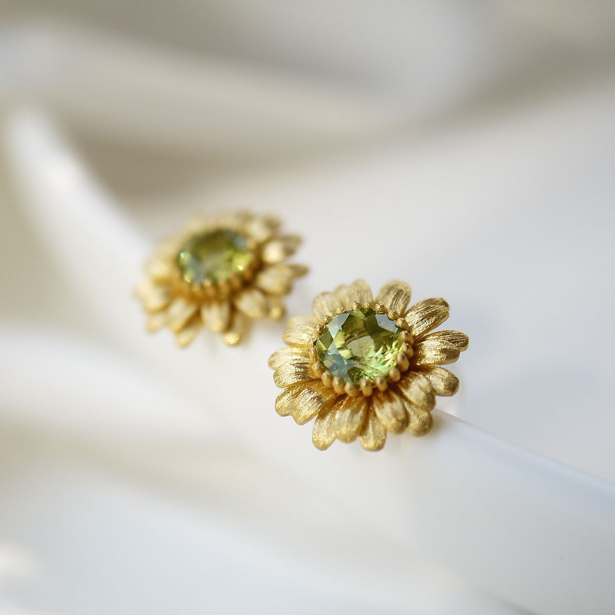 Sunflower Open Fashion All-matching Gemstone Earrings - Ear Studs - electronic accessories