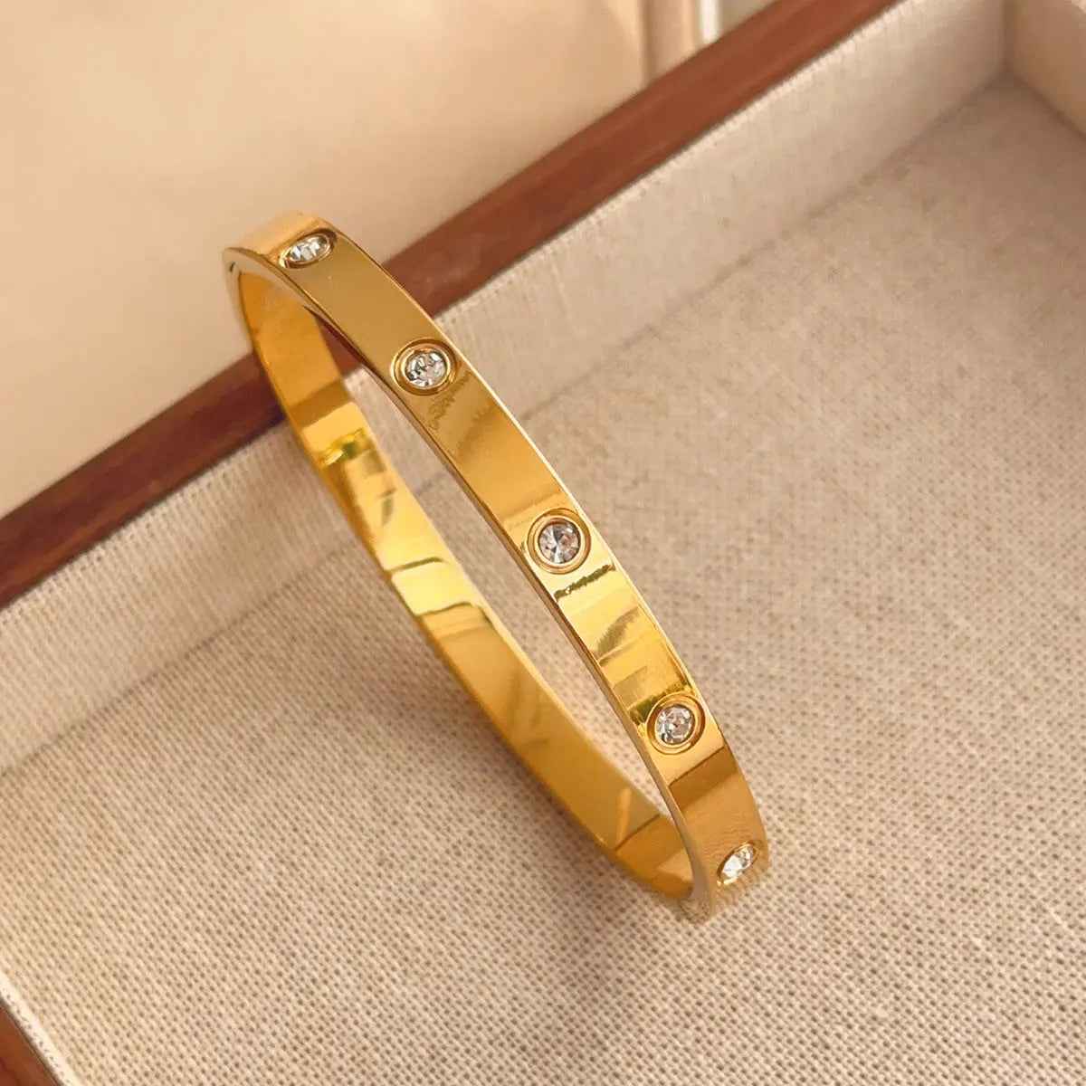 Titanium Steel Bracelet Women’s Non-fading Fashion