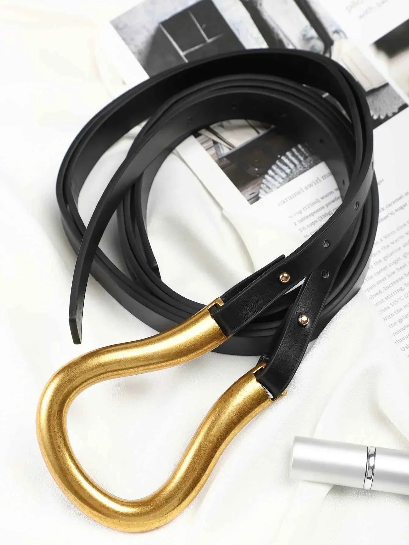 Versatile Horseshoe Buckle Decoration Belt