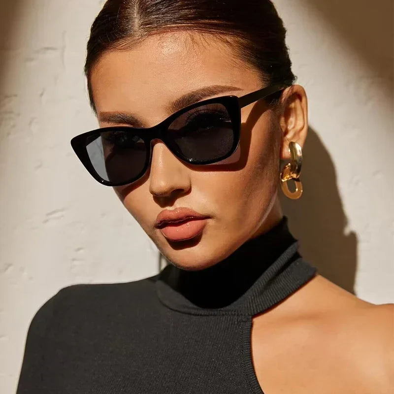 Vintage Cat Eye Sunglasses Woman