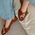 Vintage Line Flat Sandals