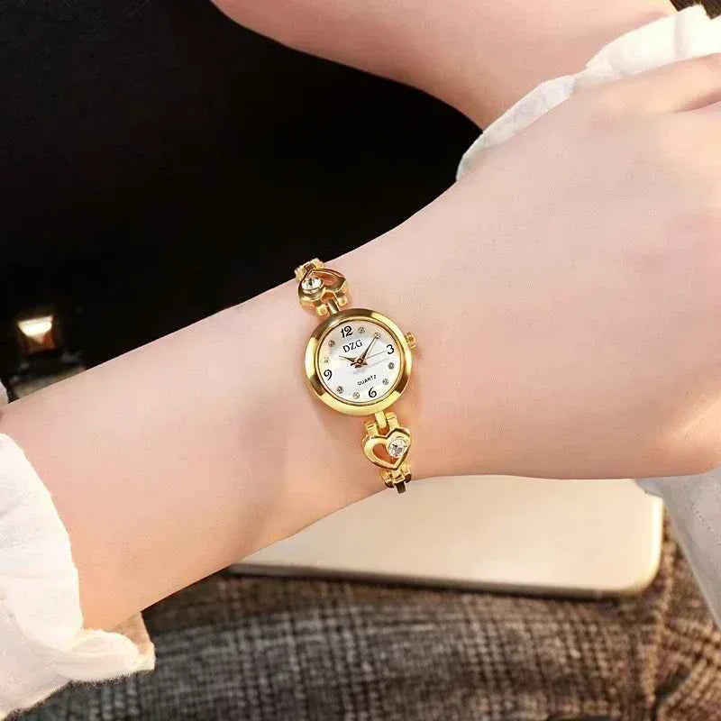 Women Quartz Watch Classic Roman Ladies Bracelet