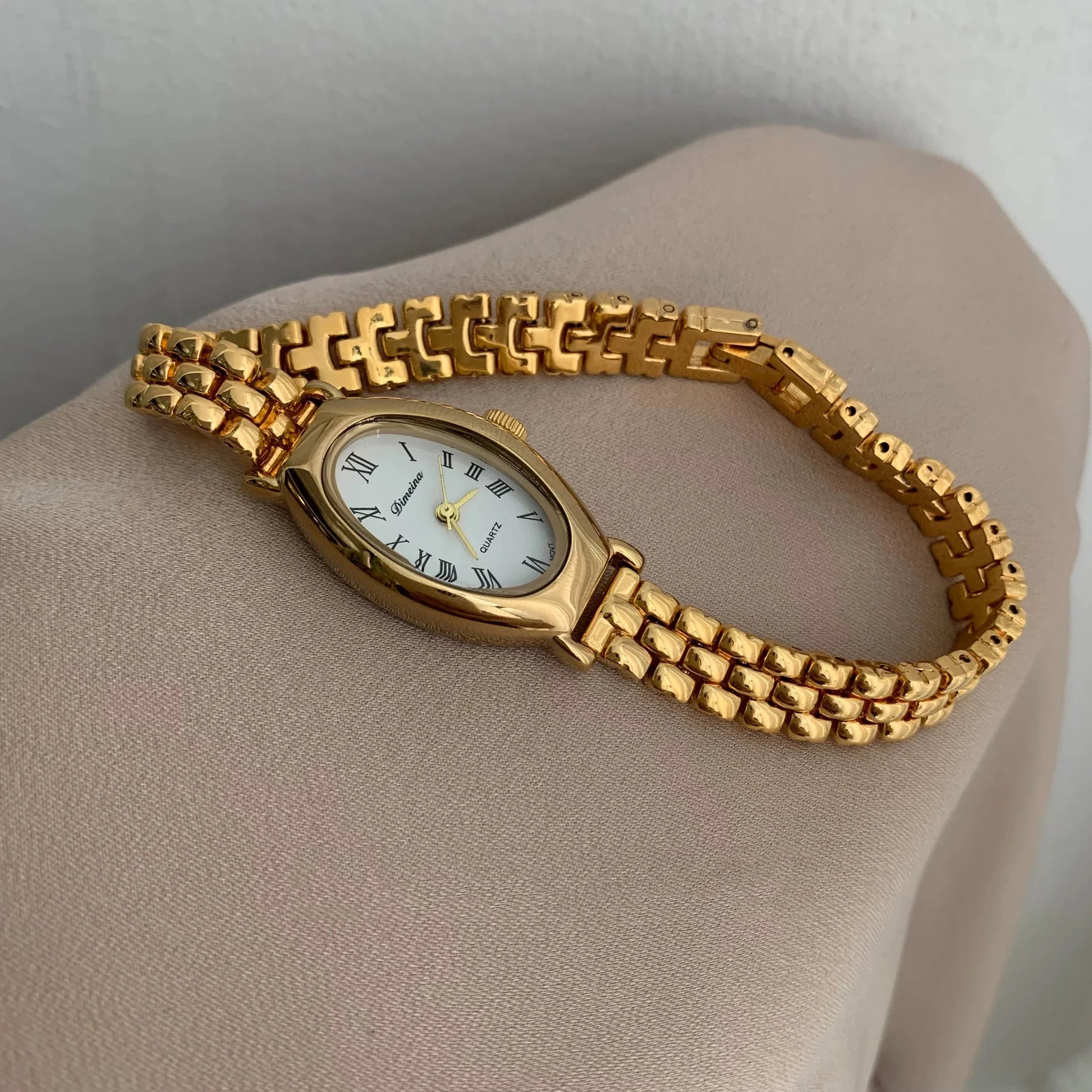 Women Quartz Watch Vintage Stainless Steel