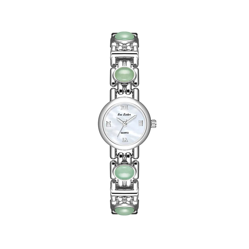 Women Watch Shell High Quality Bracelet Quartz Wristwatch - Silver / CHINA