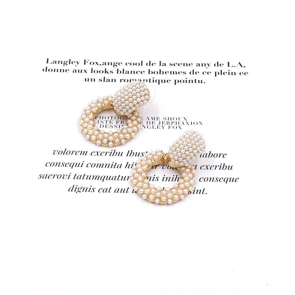 Women’s Creative All-match Baroque Pearl Earrings