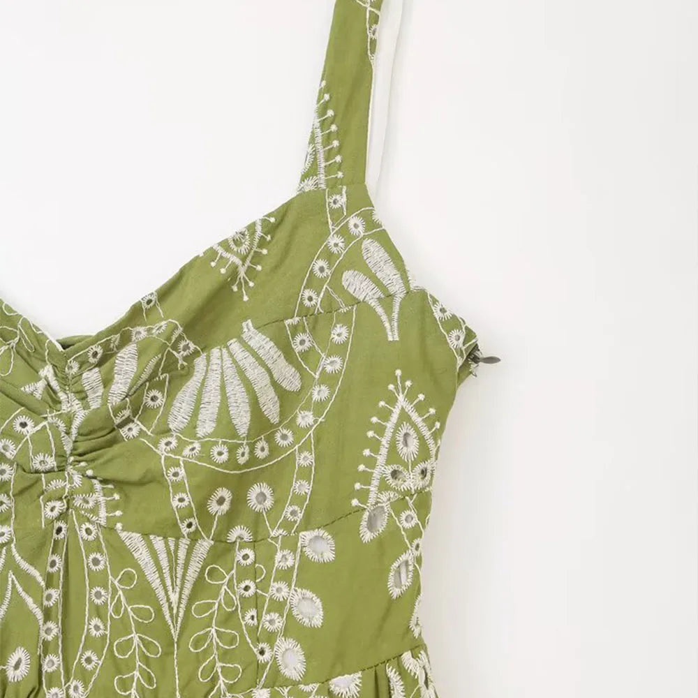 Women’s Embroidered Hollow Dress Backless High Waist Side Zipper