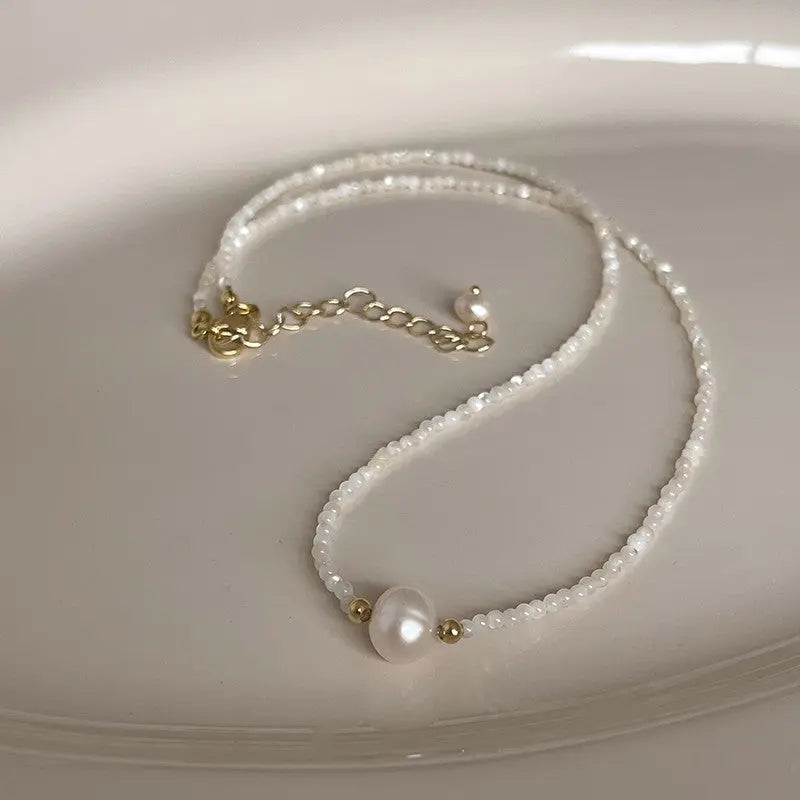 Women’s Fashion Natural Freshwater Pearl Necklace - White - electronic accessories