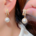 Women’s Fashionable All-matching Micro Inlaid Pearls Earrings - Gold - electronic accessories