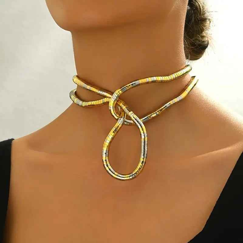 Women's Flexible Necklace Without Head And Tail - Norellé