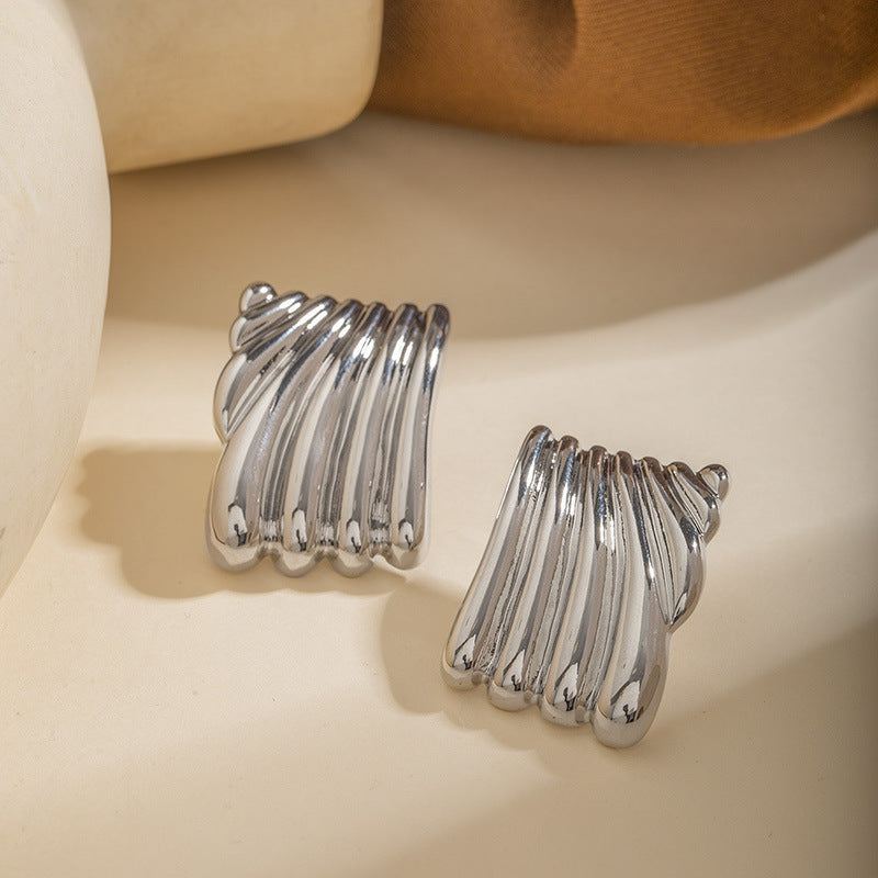 Women’s Geometric Pattern Earrings - Silver - electronic accessories