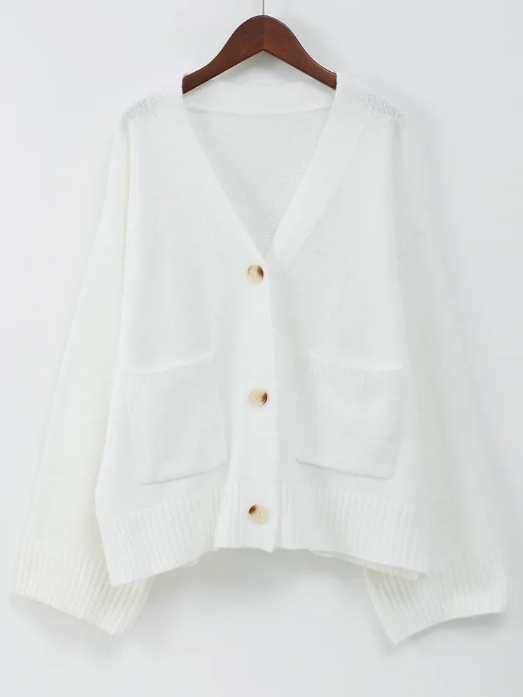 Women’s Knitted Cardigan